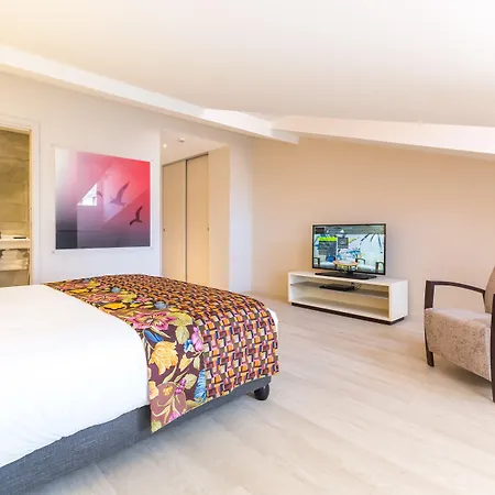 Palais Saleya Boutique Hotel-2